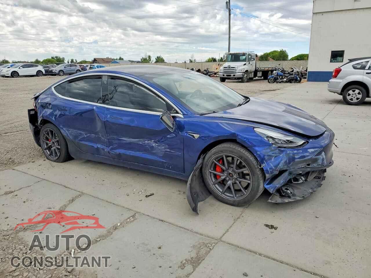 TESLA MODEL 3 2019 - 5YJ3E1EBXKF514702