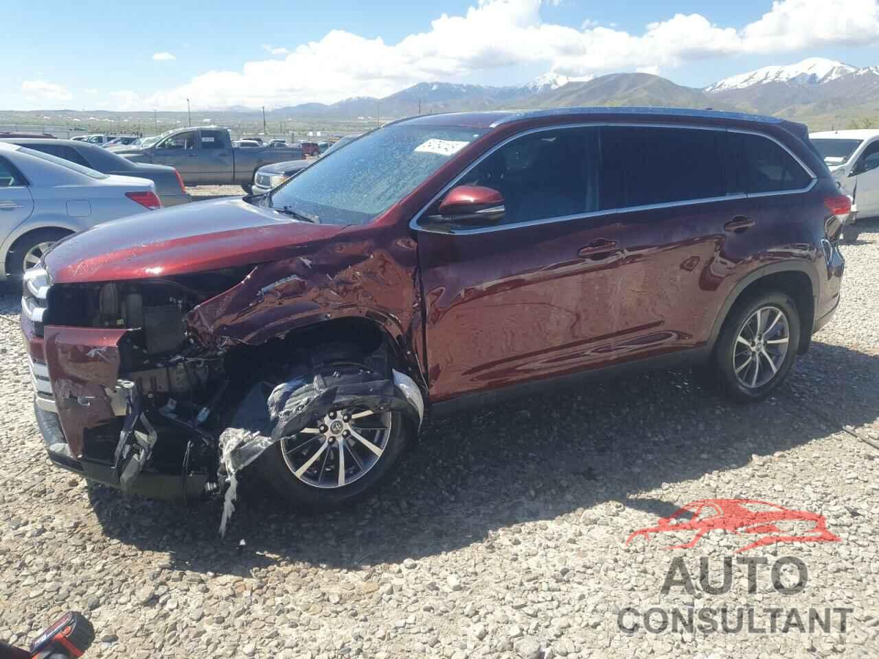 TOYOTA HIGHLANDER 2019 - 5TDJZRFH2KS988314