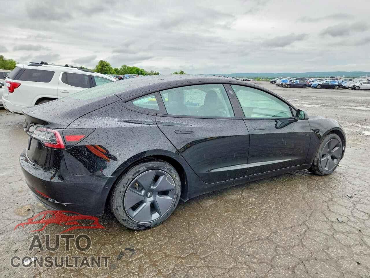 TESLA MODEL 3 2021 - 5YJ3E1EA4MF046038