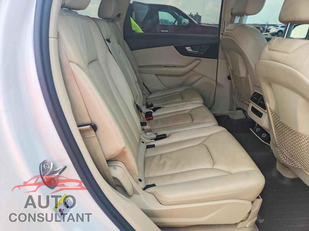 AUDI Q7 2017 - WA1LAAF78HD044461