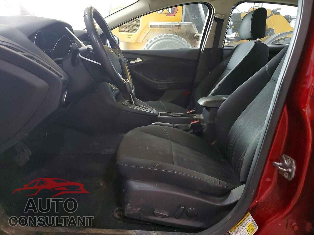 FORD FOCUS 2016 - 1FADP3K29GL262031