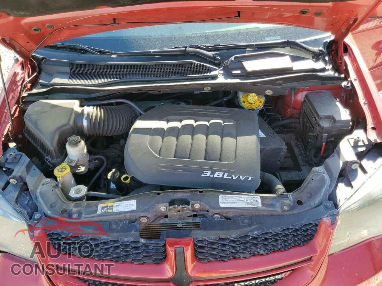 DODGE CARAVAN 2015 - 2C4RDGEG6FR555558
