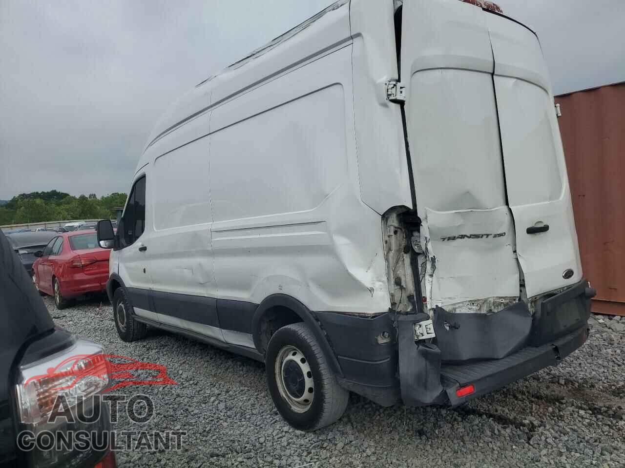 FORD TRANSIT 2017 - 1FTYR2XM6HKA58420