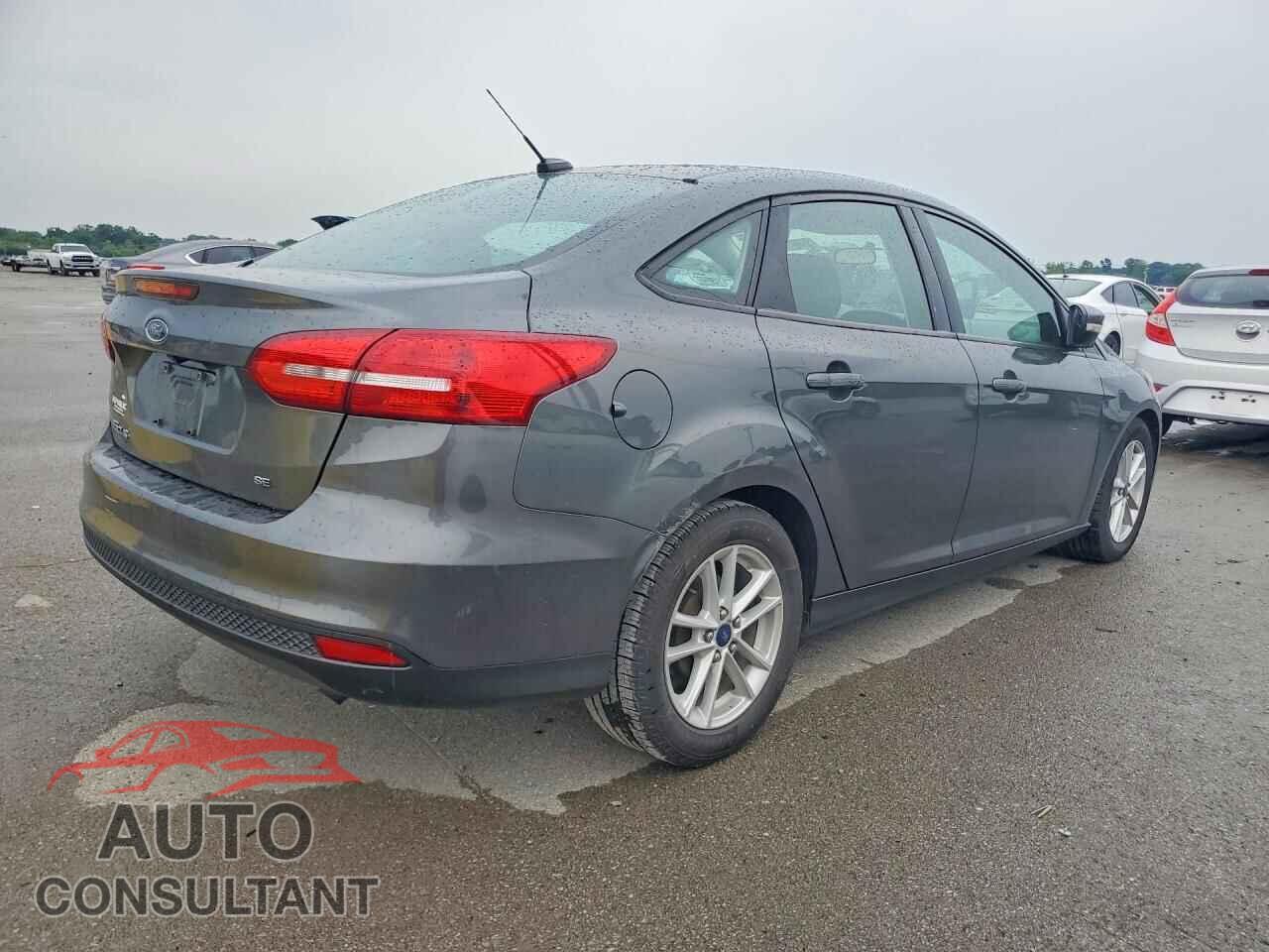 FORD FOCUS 2017 - 1FADP3F20HL235649