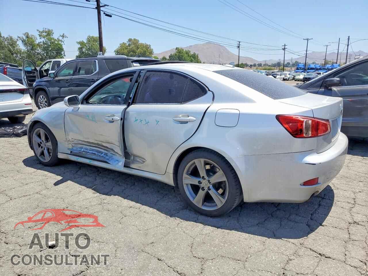 LEXUS IS 2012 - JTHBE5C29C5030978