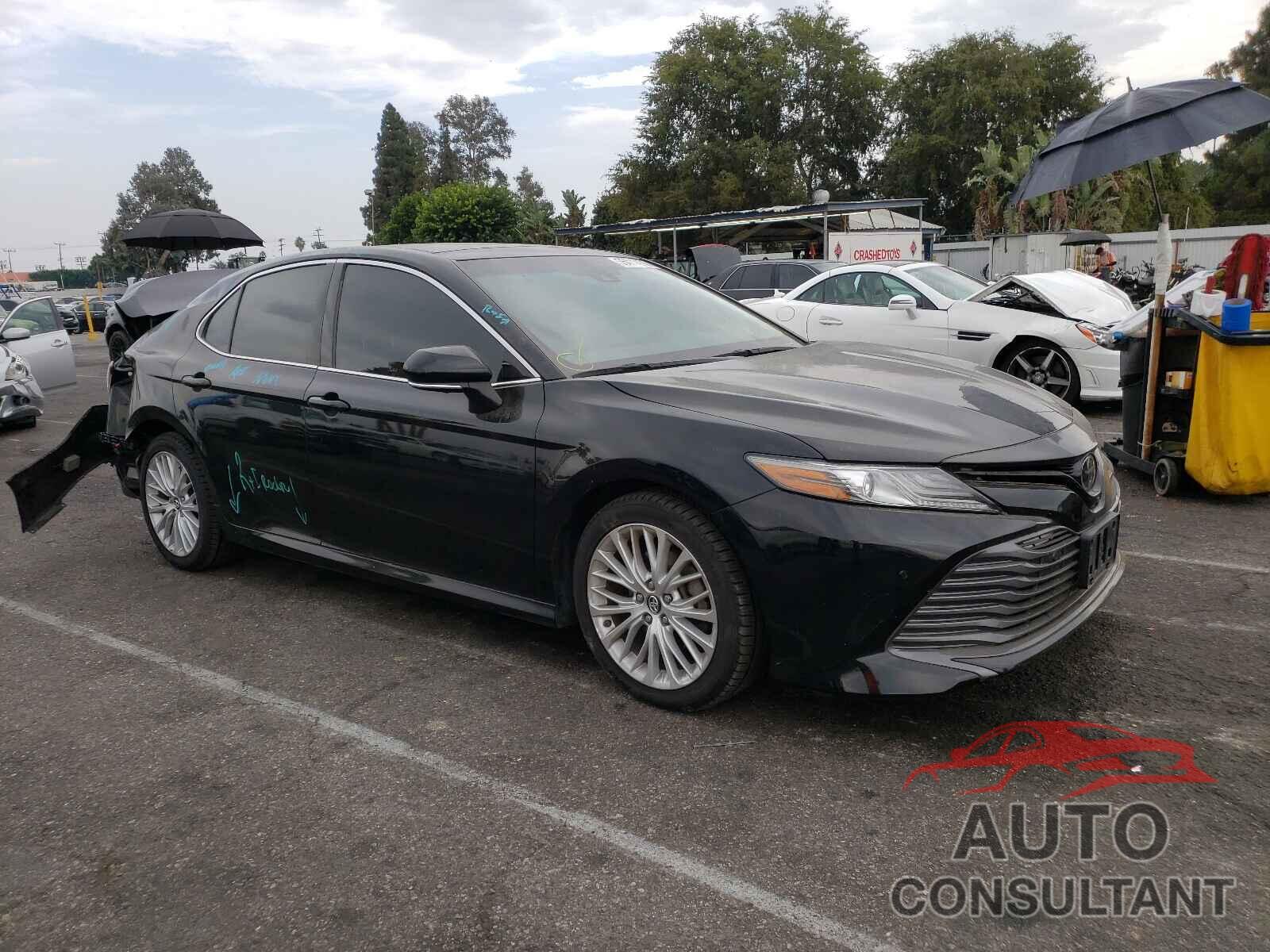 TOYOTA CAMRY 2018 - 4T1BZ1HK1JU010066