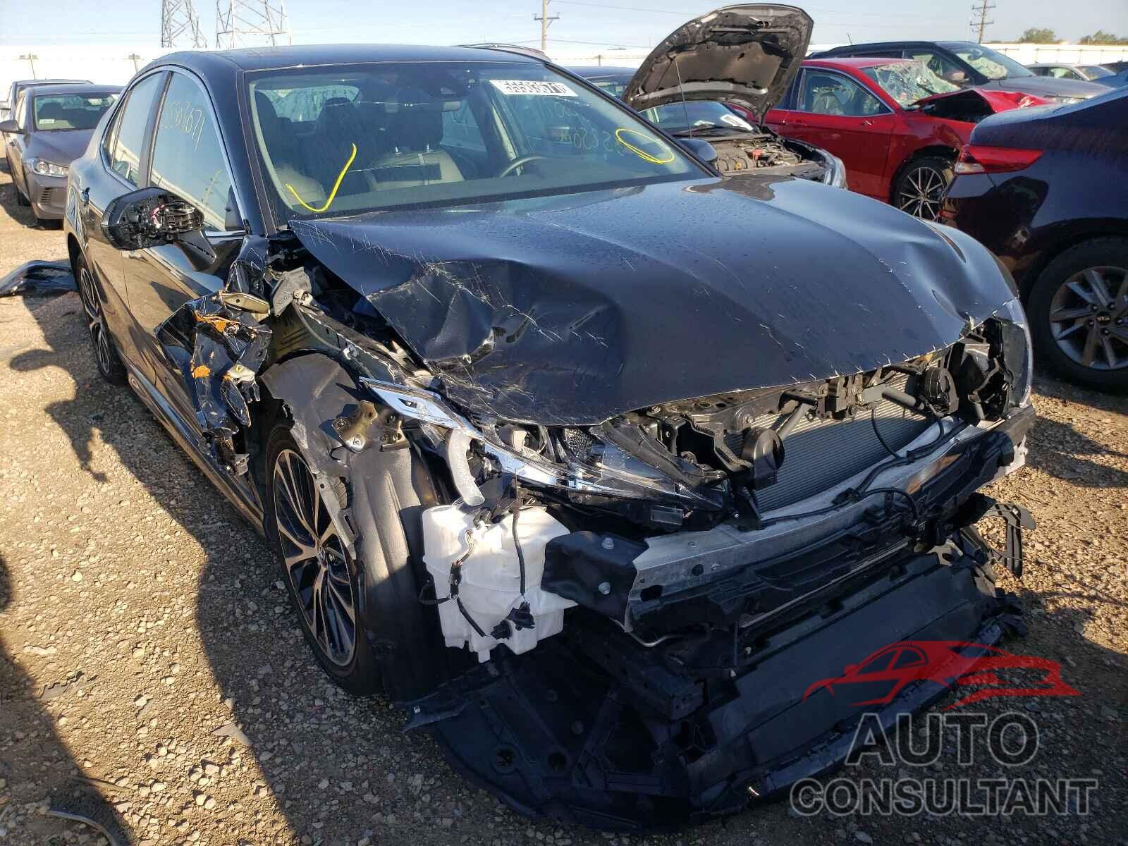 TOYOTA CAMRY 2020 - 4T1G11AK7LU942119