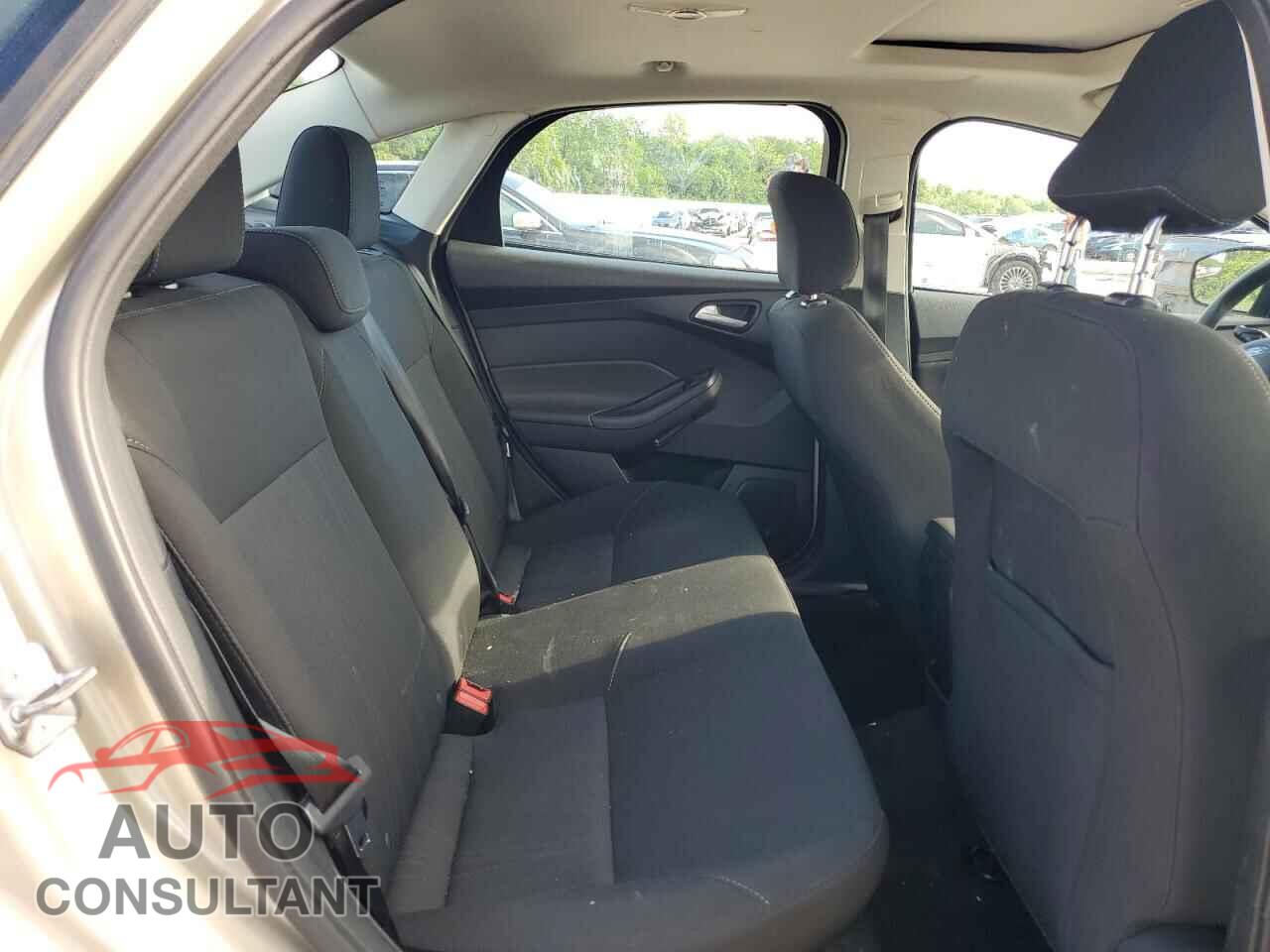 FORD FOCUS 2017 - 1FADP3H25HL320340
