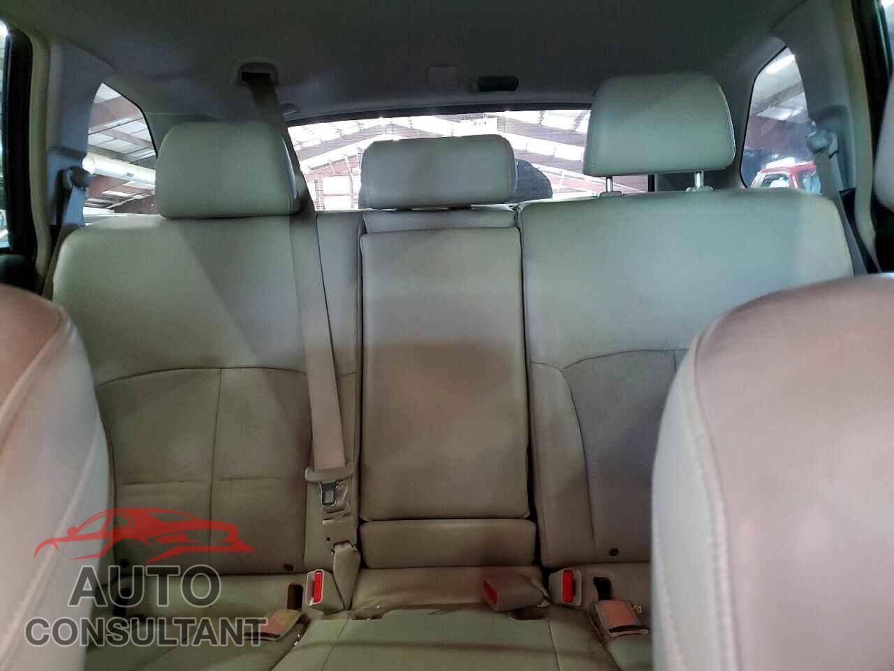 SUBARU OUTBACK 2014 - 4S4BRBLC8E3312892