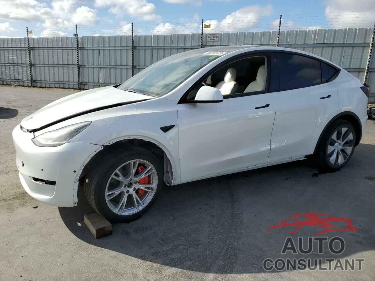 TESLA MODEL Y 2022 - 7SAYGAEE5NF427064