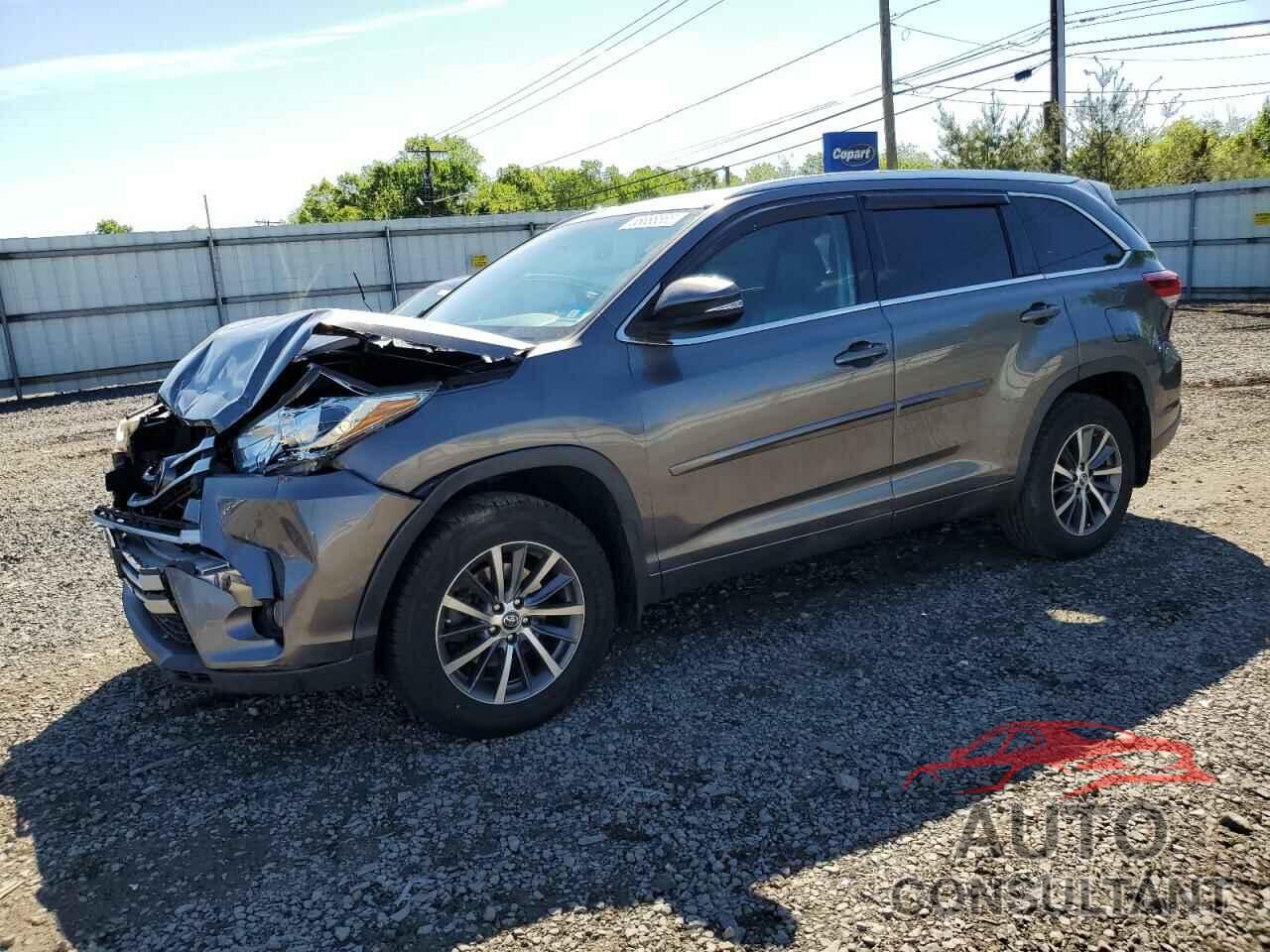 TOYOTA HIGHLANDER 2018 - 5TDJZRFH6JS547235