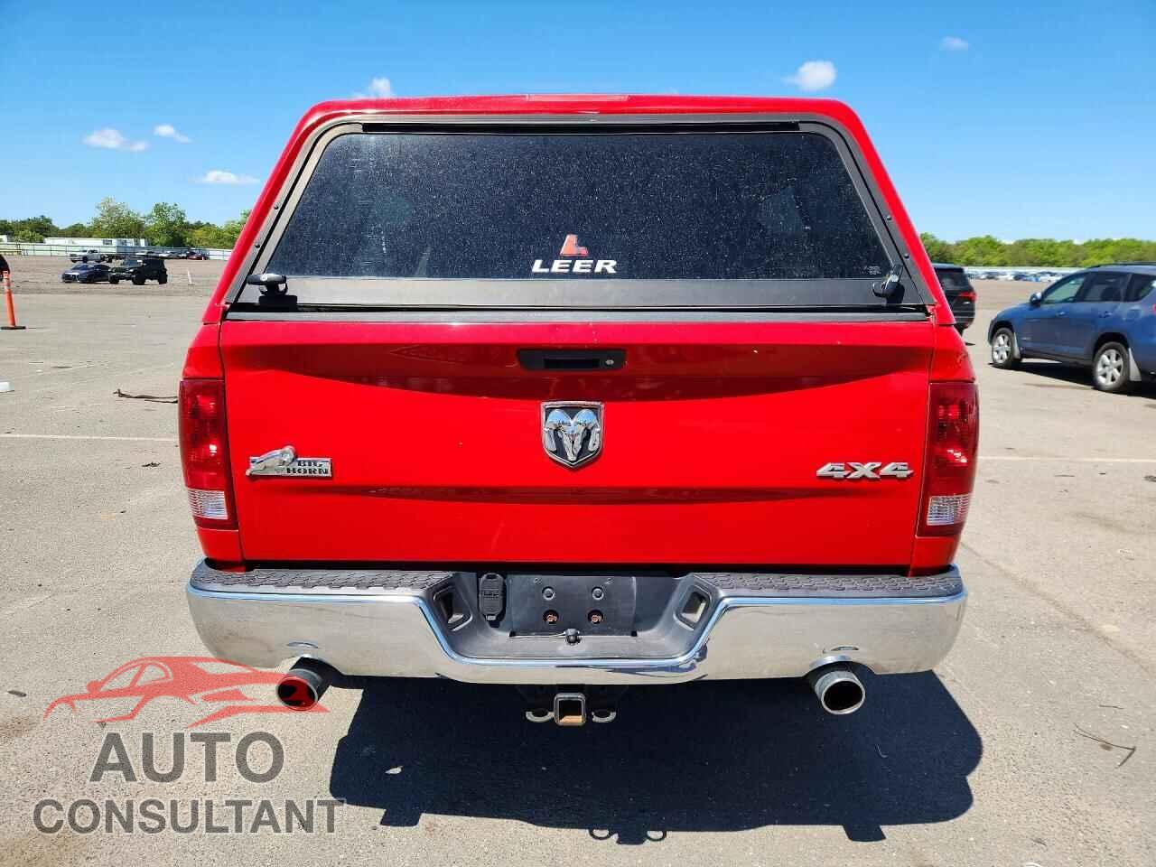 DODGE RAM 1500 2012 - 1C6RD7LT4CS148470