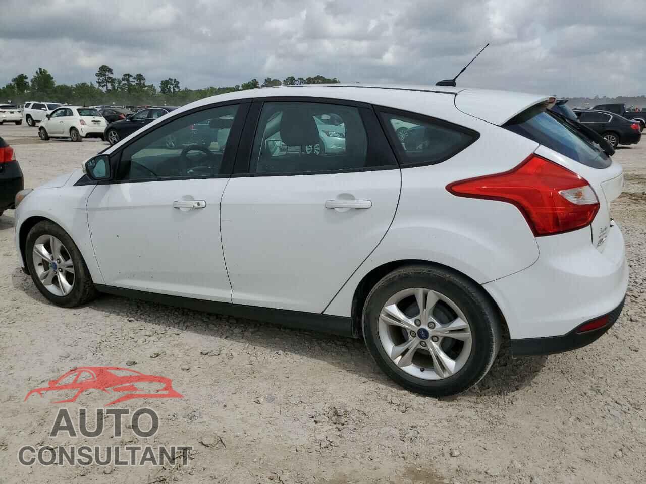 FORD FOCUS 2013 - 1FADP3K26DL149357