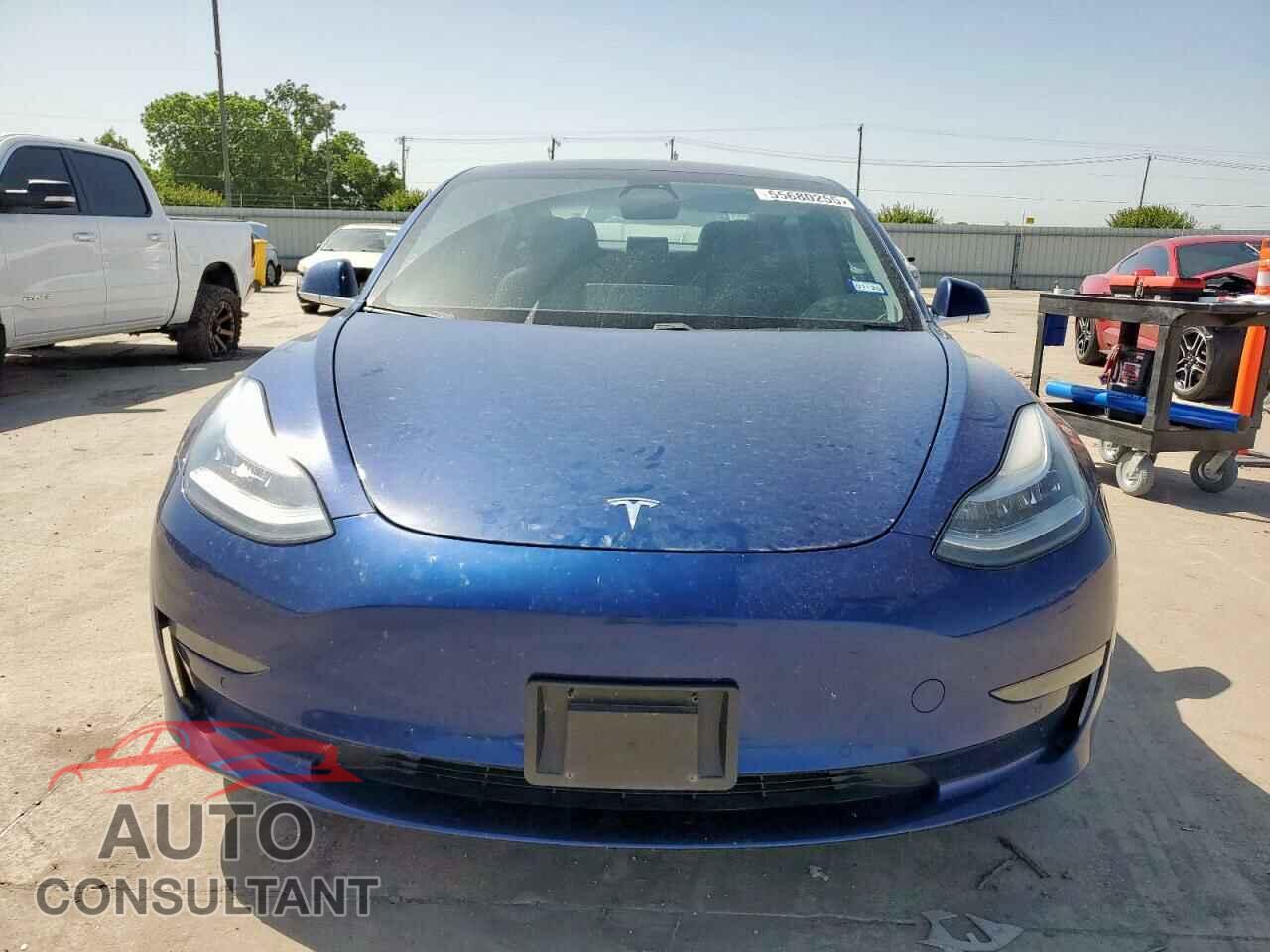 TESLA MODEL 3 2019 - 5YJ3E1EB2KF453300