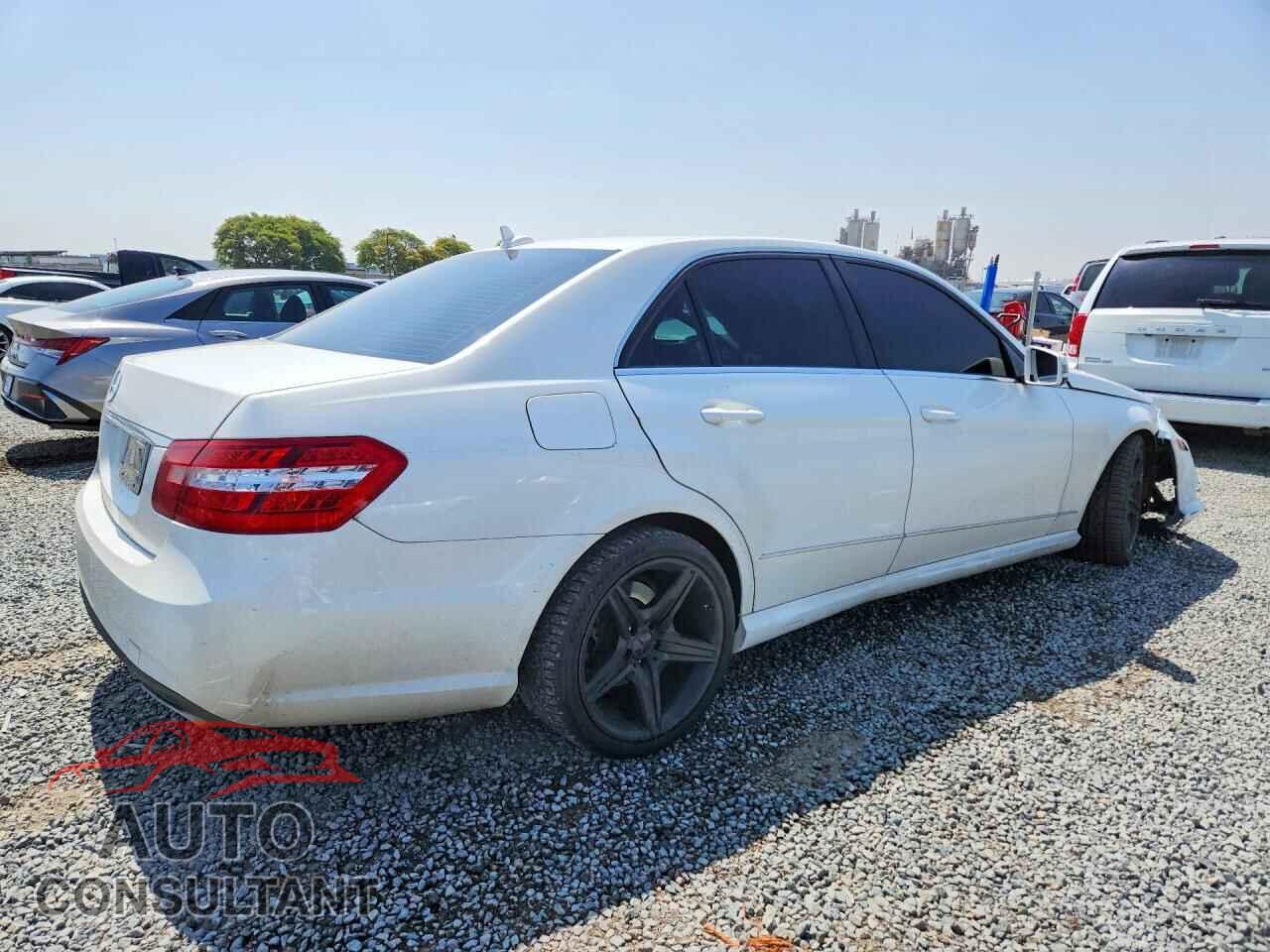 MERCEDES-BENZ E-CLASS 2013 - WDDHF5KB8DA704353