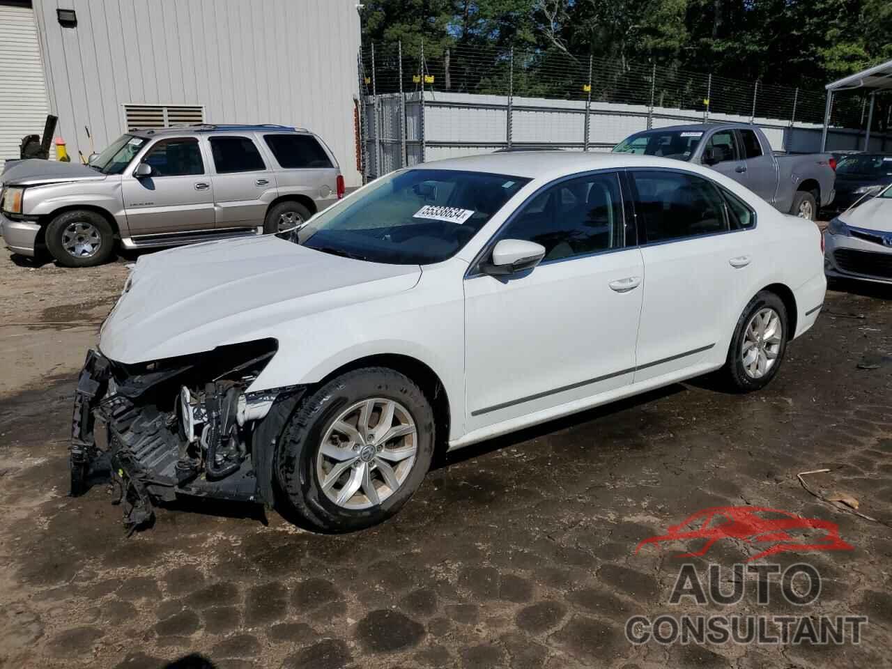 VOLKSWAGEN PASSAT 2017 - 1VWAT7A34HC074672