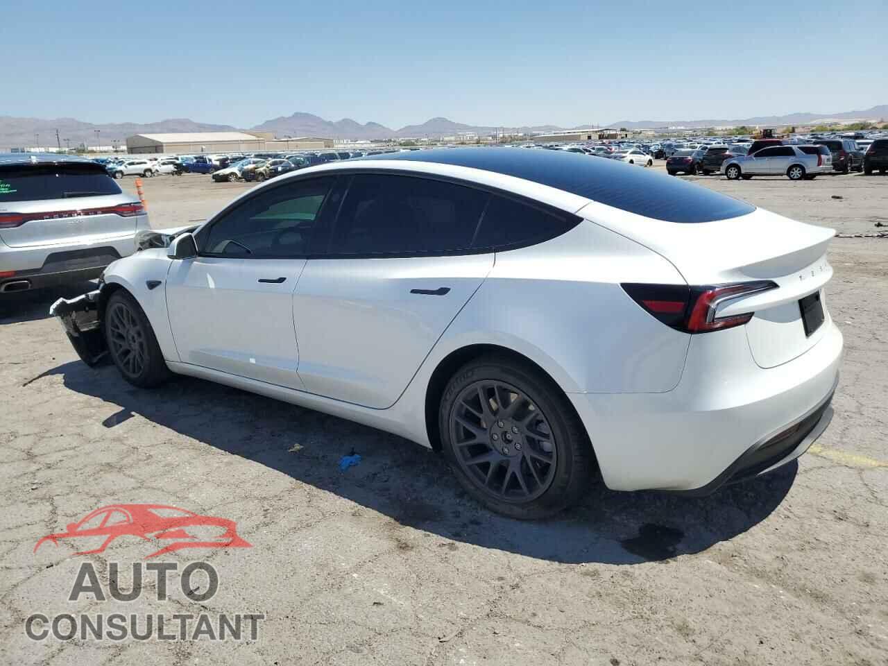 TESLA MODEL 3 2024 - 5YJ3E1EBXRF796379