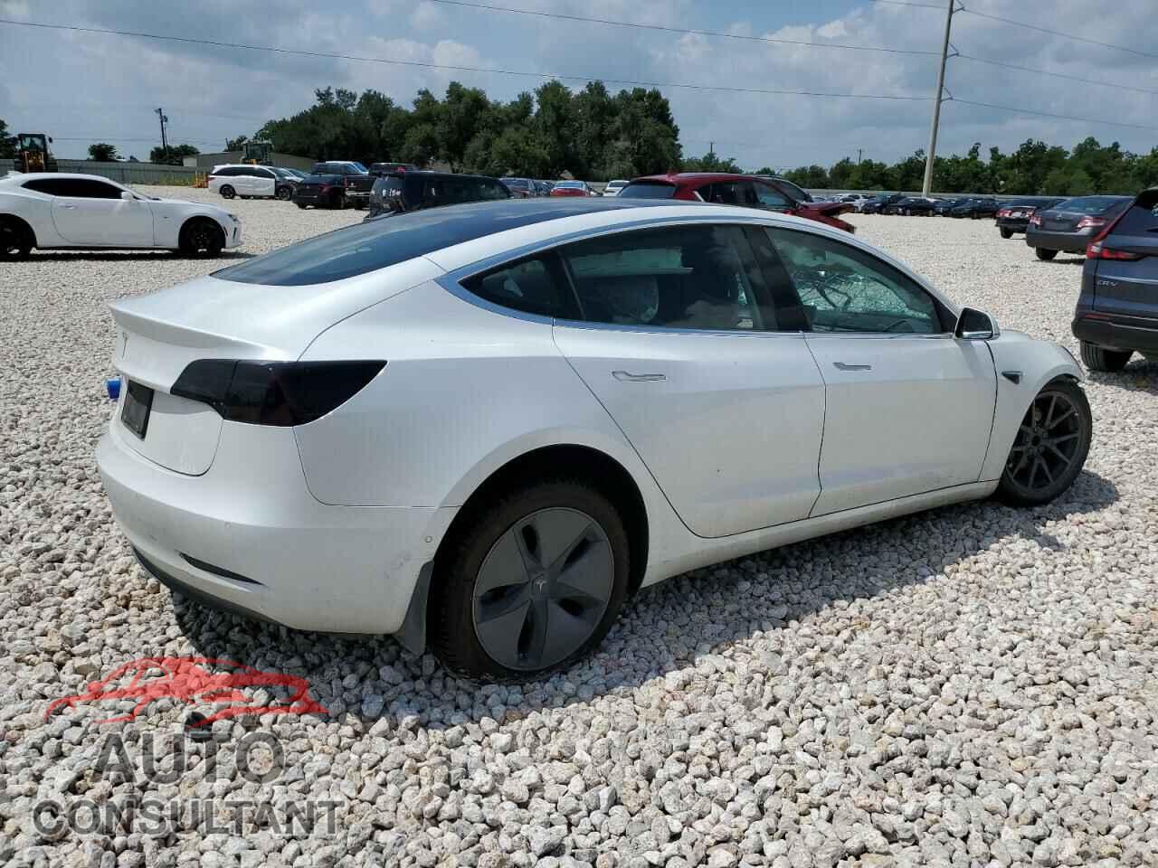 TESLA MODEL 3 2020 - 5YJ3E1EAXLF644813