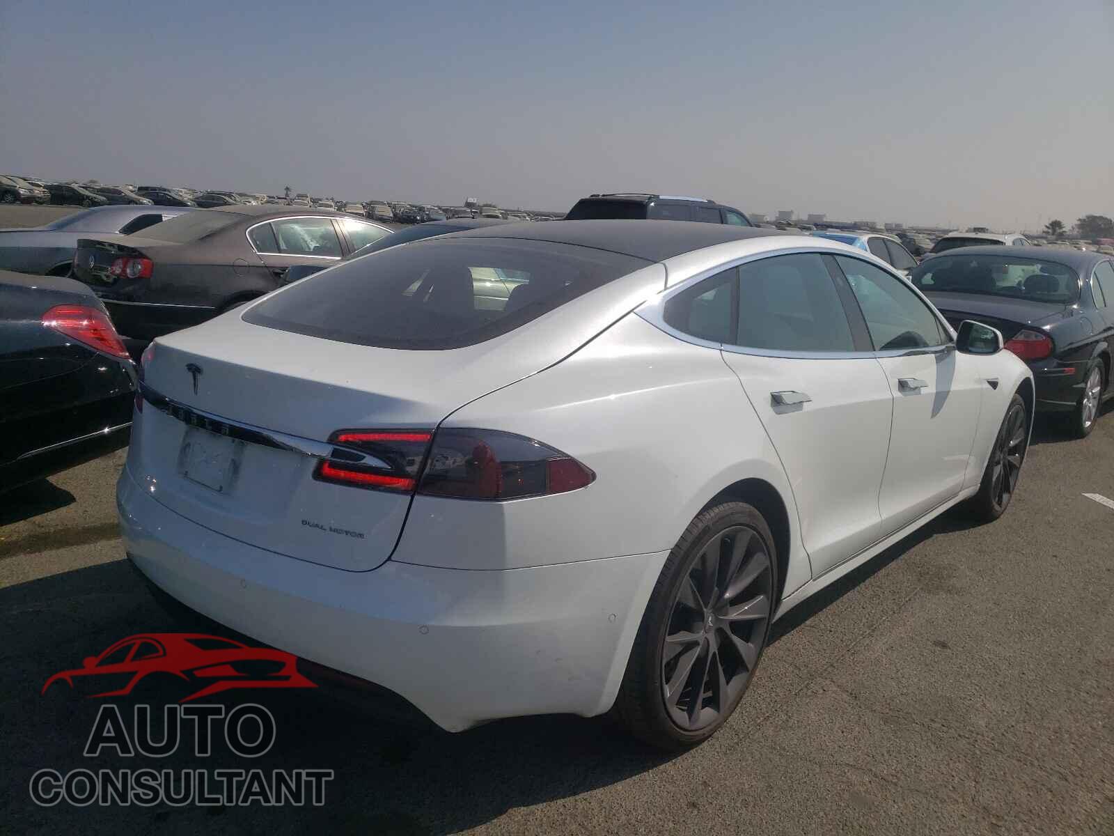 TESLA MODEL S 2020 - 5YJSA1E26LF370526