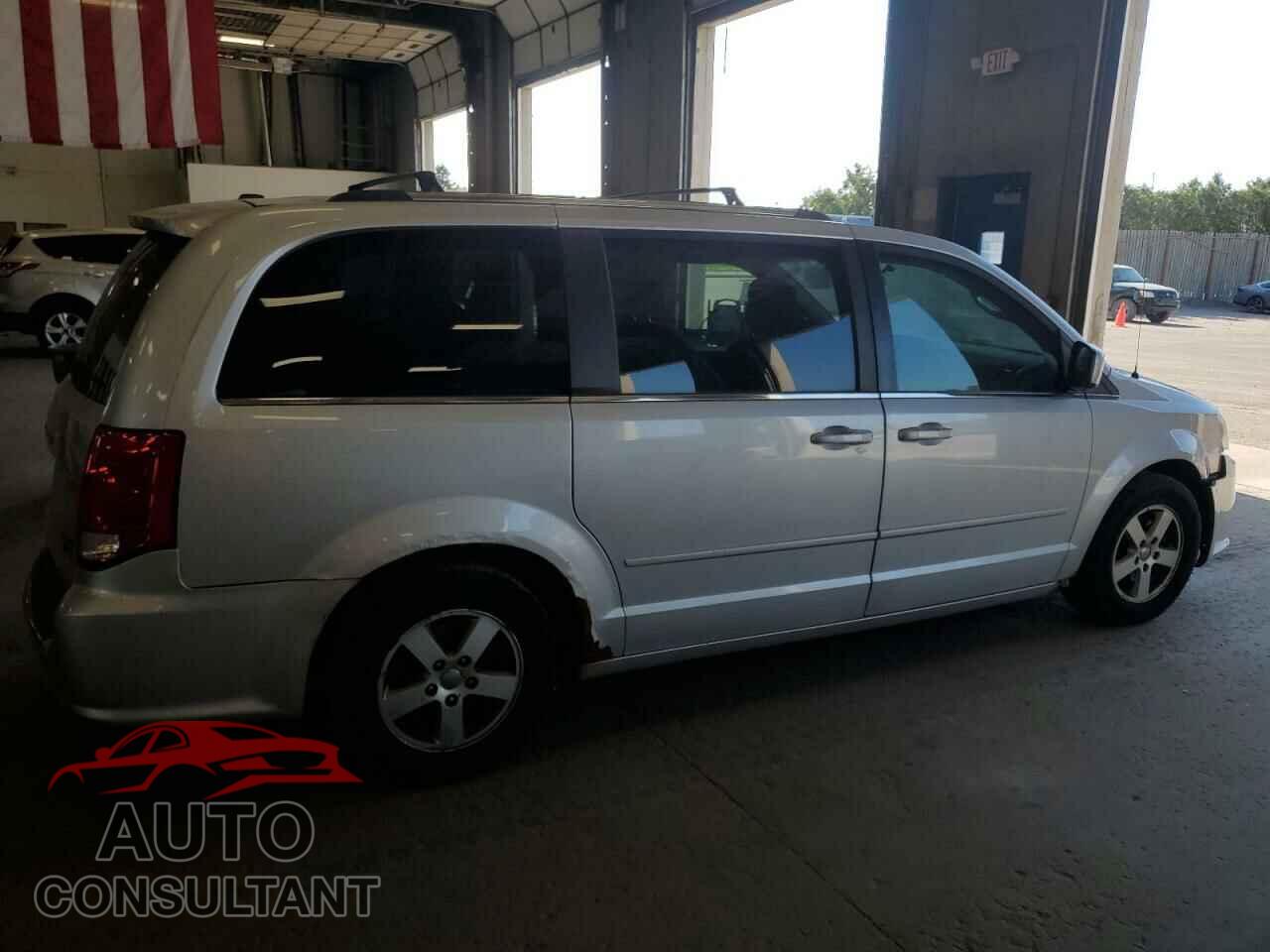 DODGE CARAVAN 2011 - 2D4RN5DG9BR700141