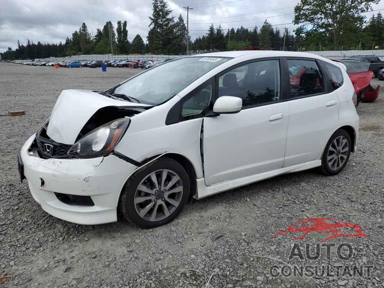 HONDA FIT 2013 - JHMGE8H52DC059343