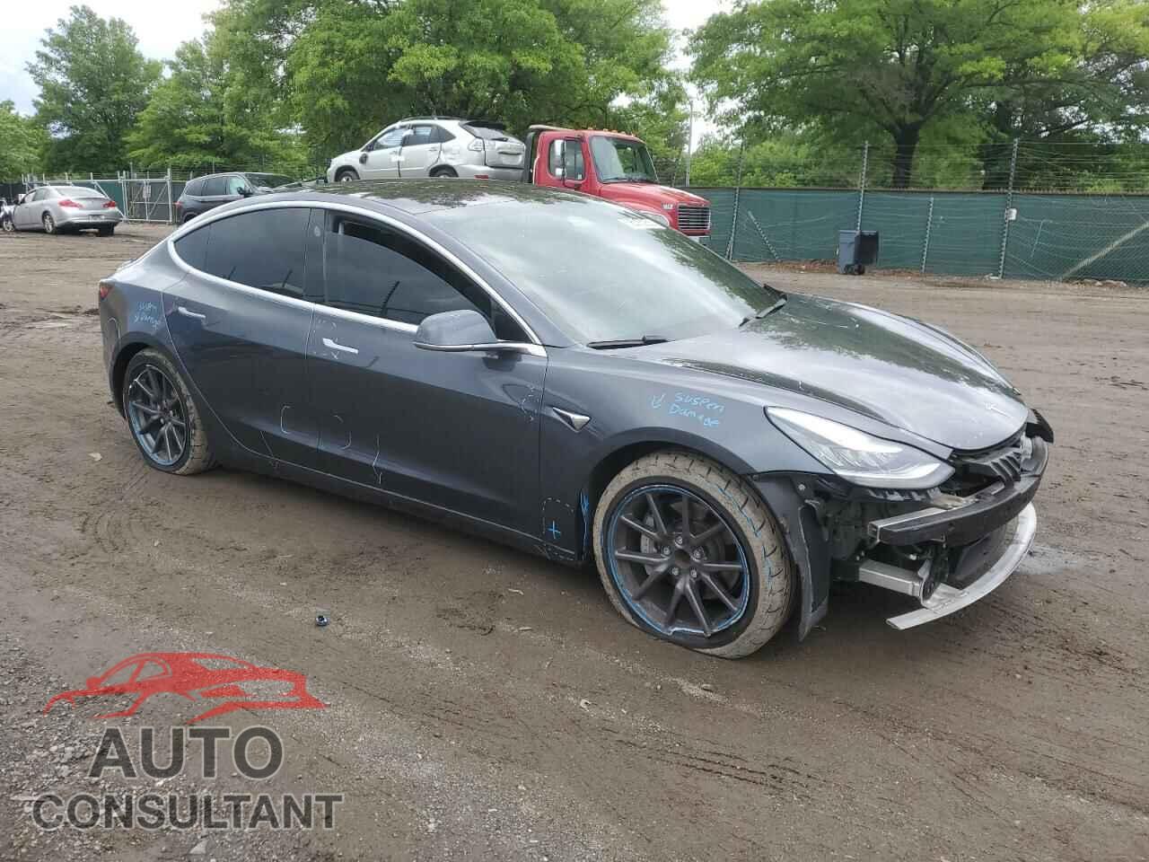 TESLA MODEL 3 2018 - 5YJ3E1EA3JF052716