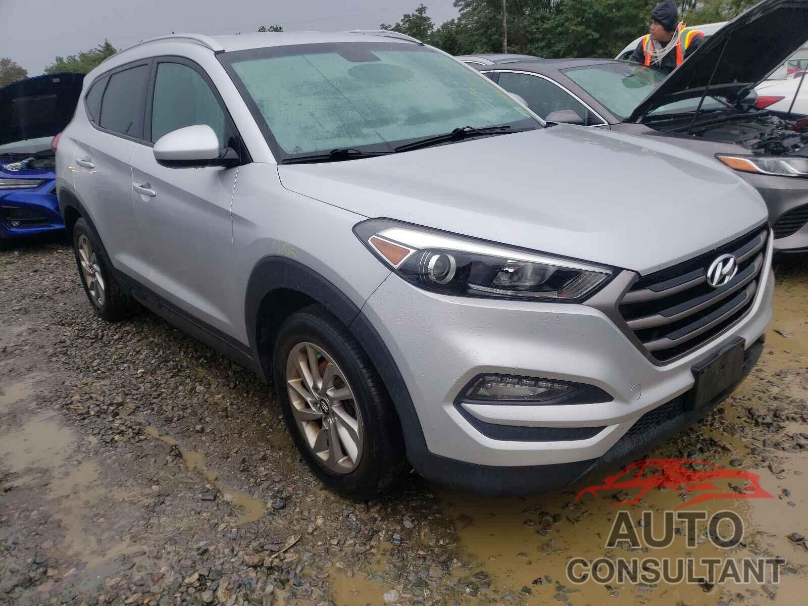 HYUNDAI TUCSON 2016 - KM8J3CA48GU129276