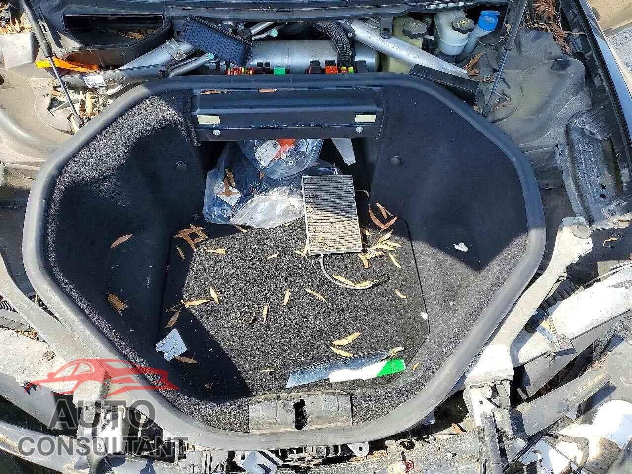 TESLA MODEL S 2013 - 5YJSA1CP5DFP08823