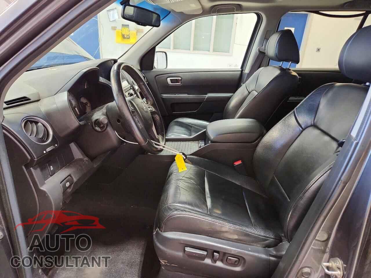 HONDA PILOT 2012 - 5FNYF4H52CB081064