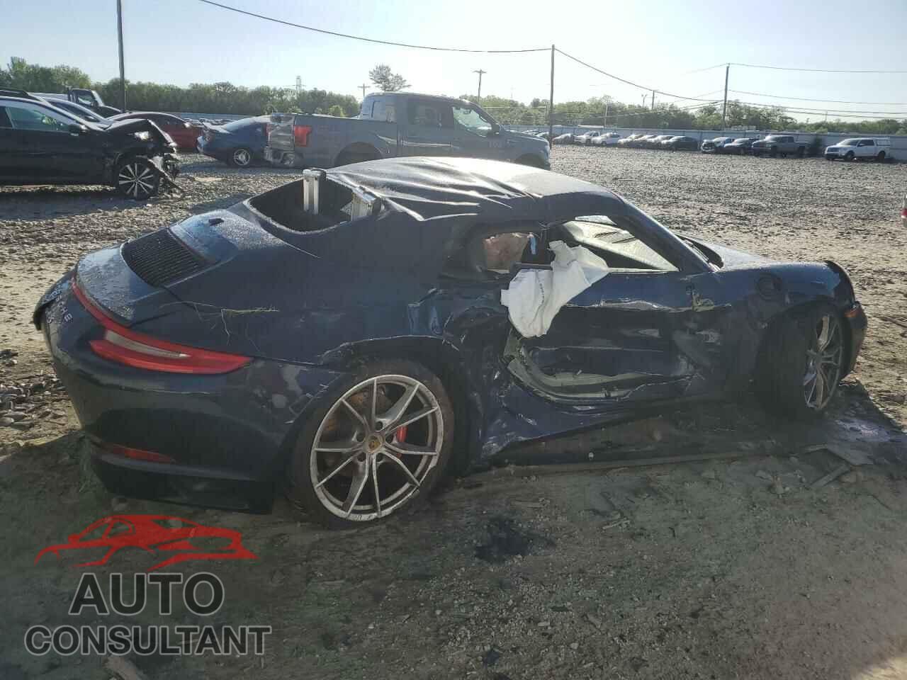 PORSCHE 911 2018 - WP0CB2A98JS147463