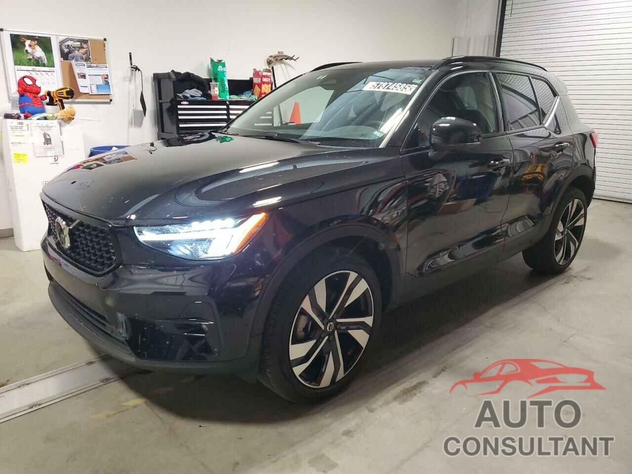 VOLVO XC40 PLUS 2025 - YV4L12UC5S2499988