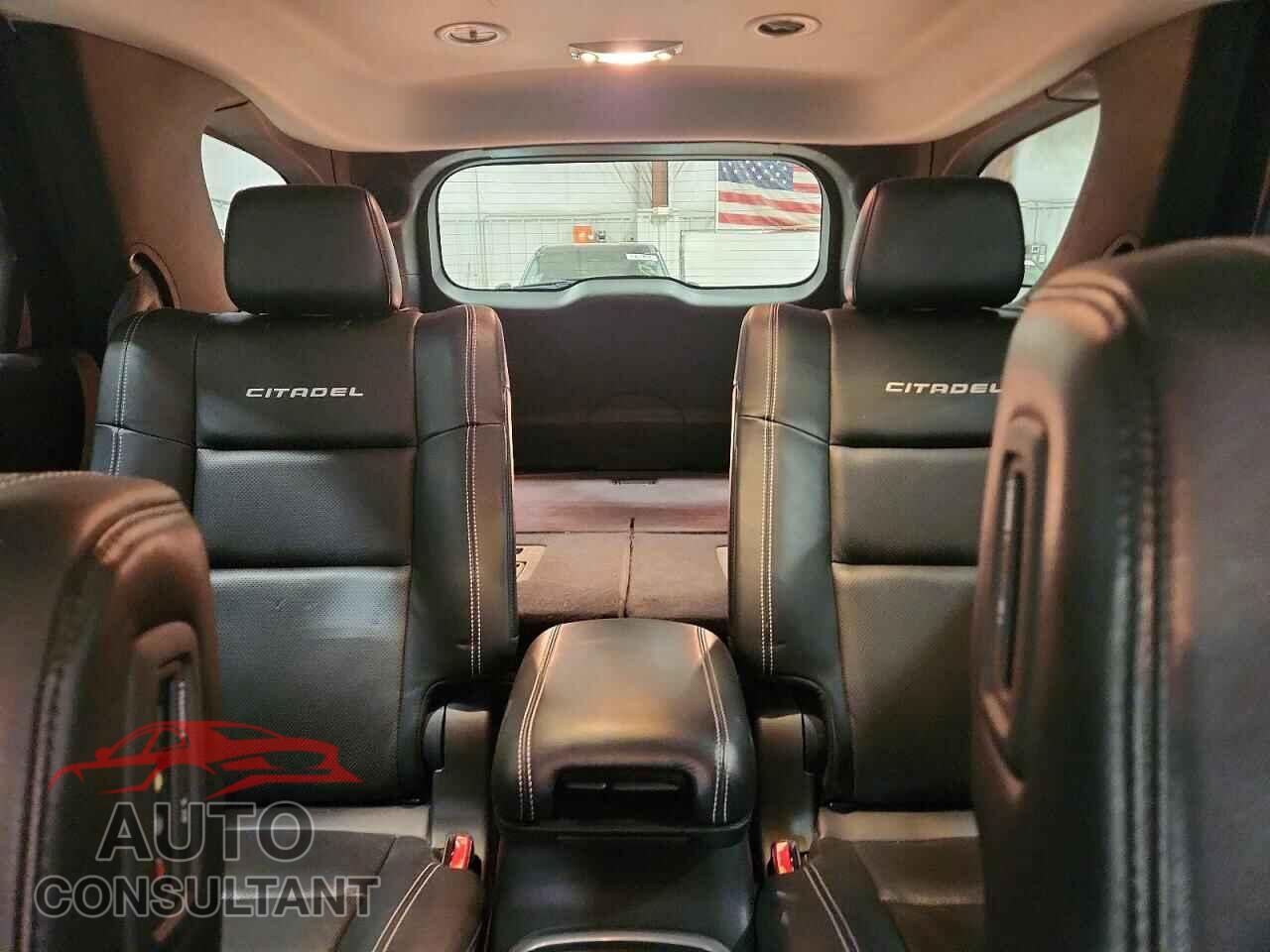 DODGE DURANGO 2018 - 1C4SDJET9JC101494