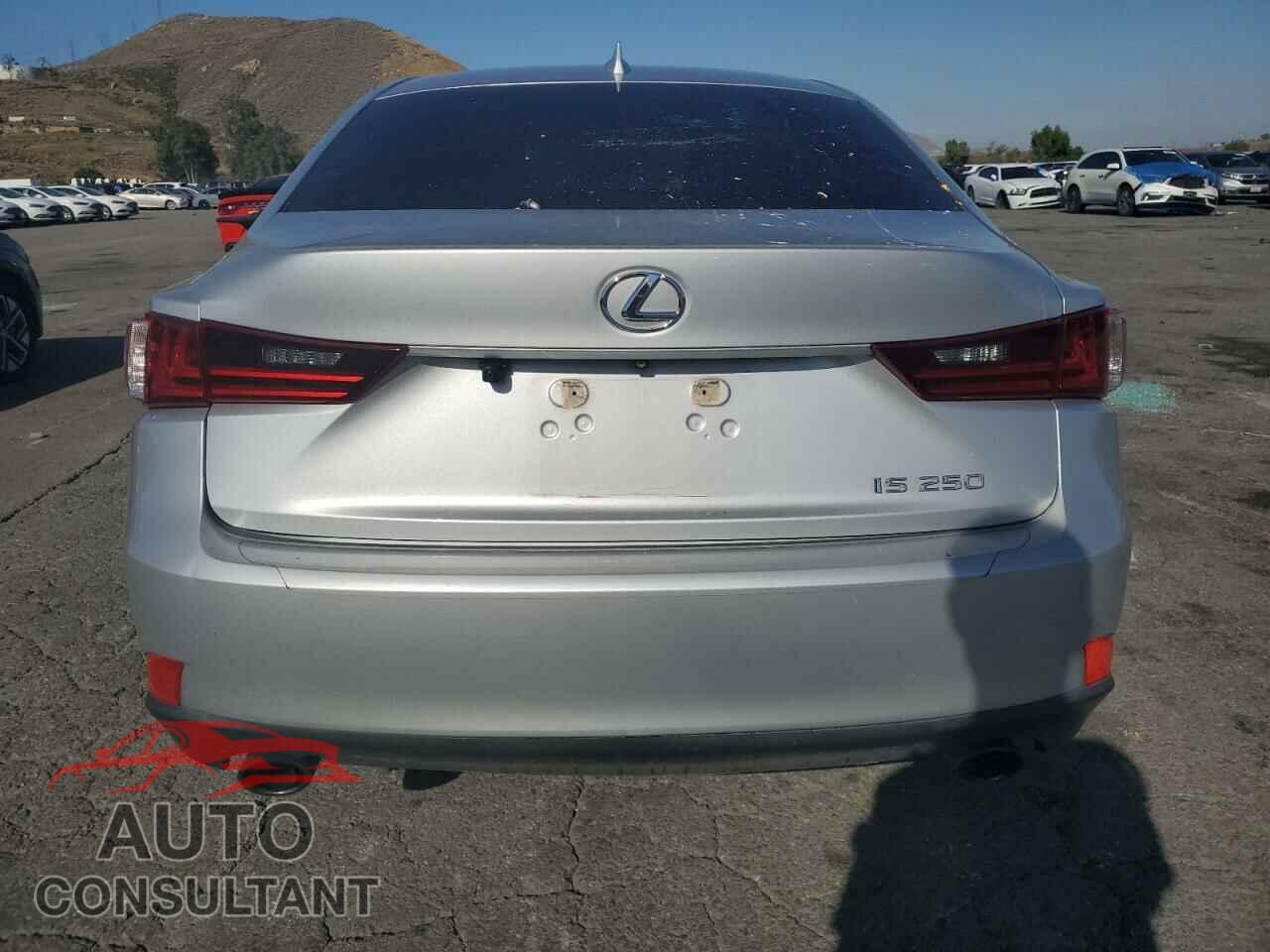 LEXUS IS 2014 - JTHBF1D27E5007609