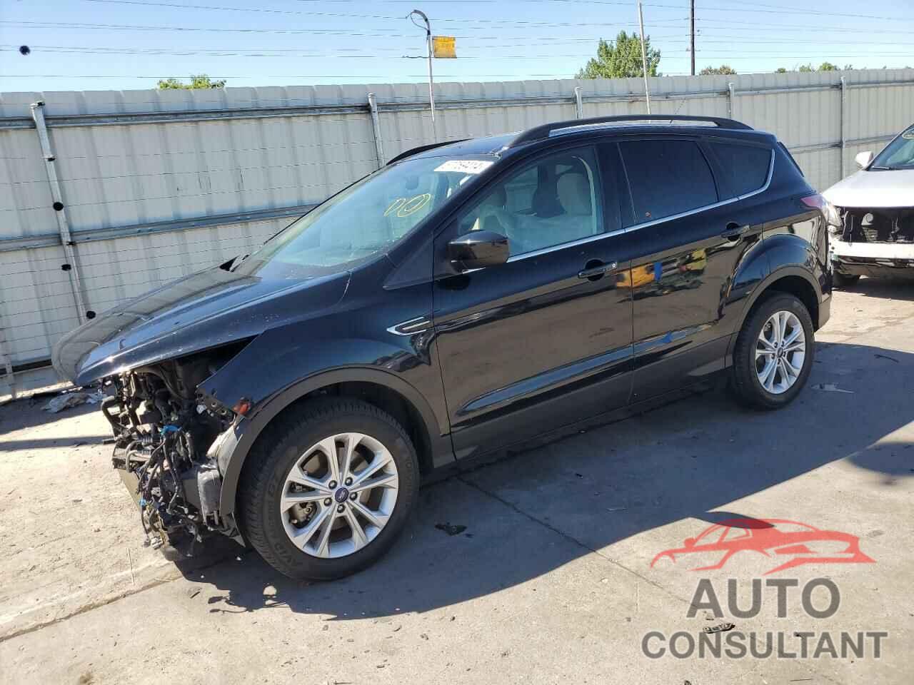 FORD ESCAPE 2018 - 1FMCU9GD6JUB17585