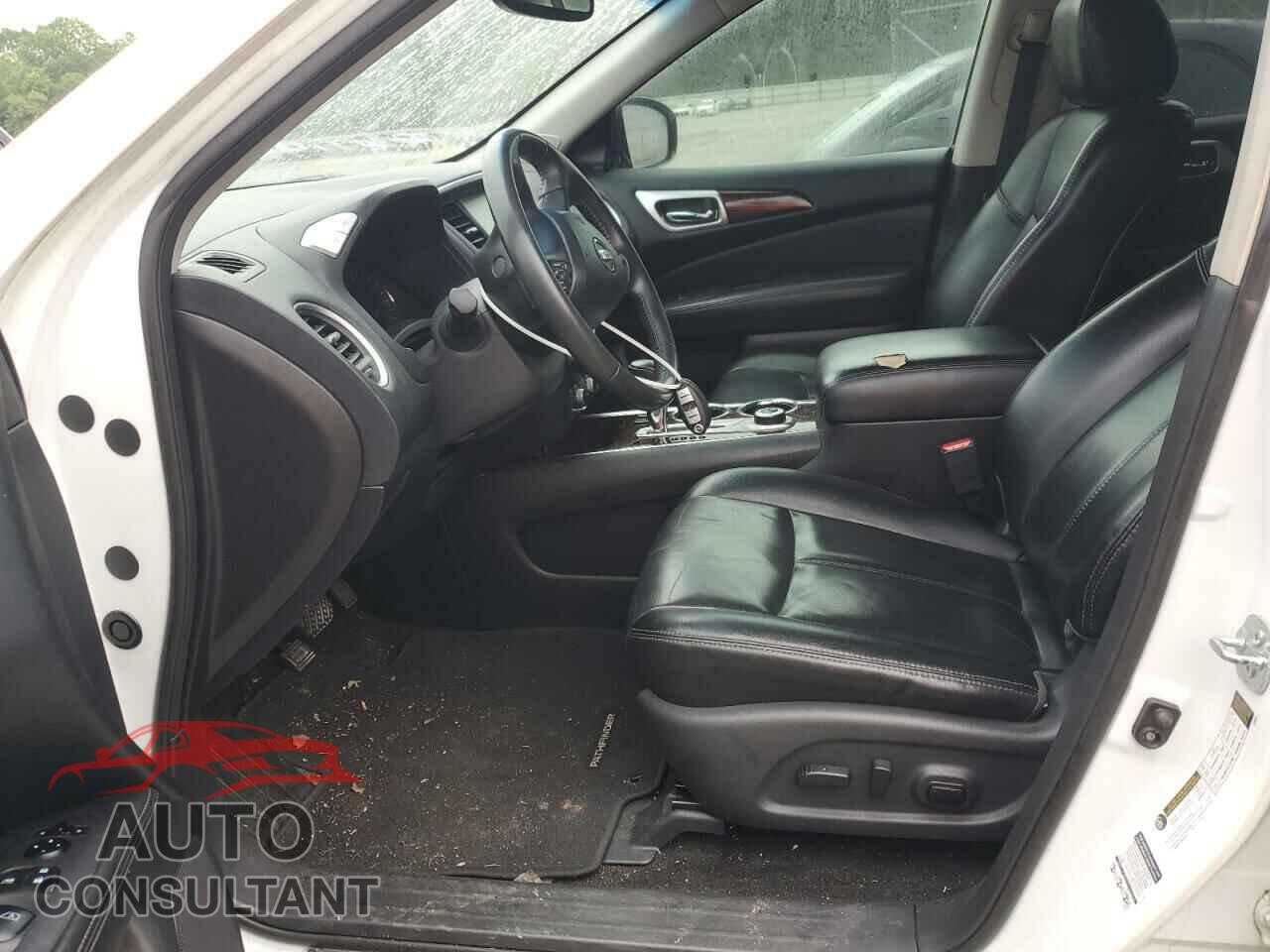 NISSAN PATHFINDER 2015 - 5N1AR2MM9FC667672