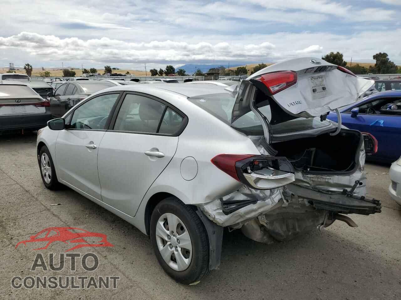 KIA FORTE 2017 - 3KPFK4A71HE126247