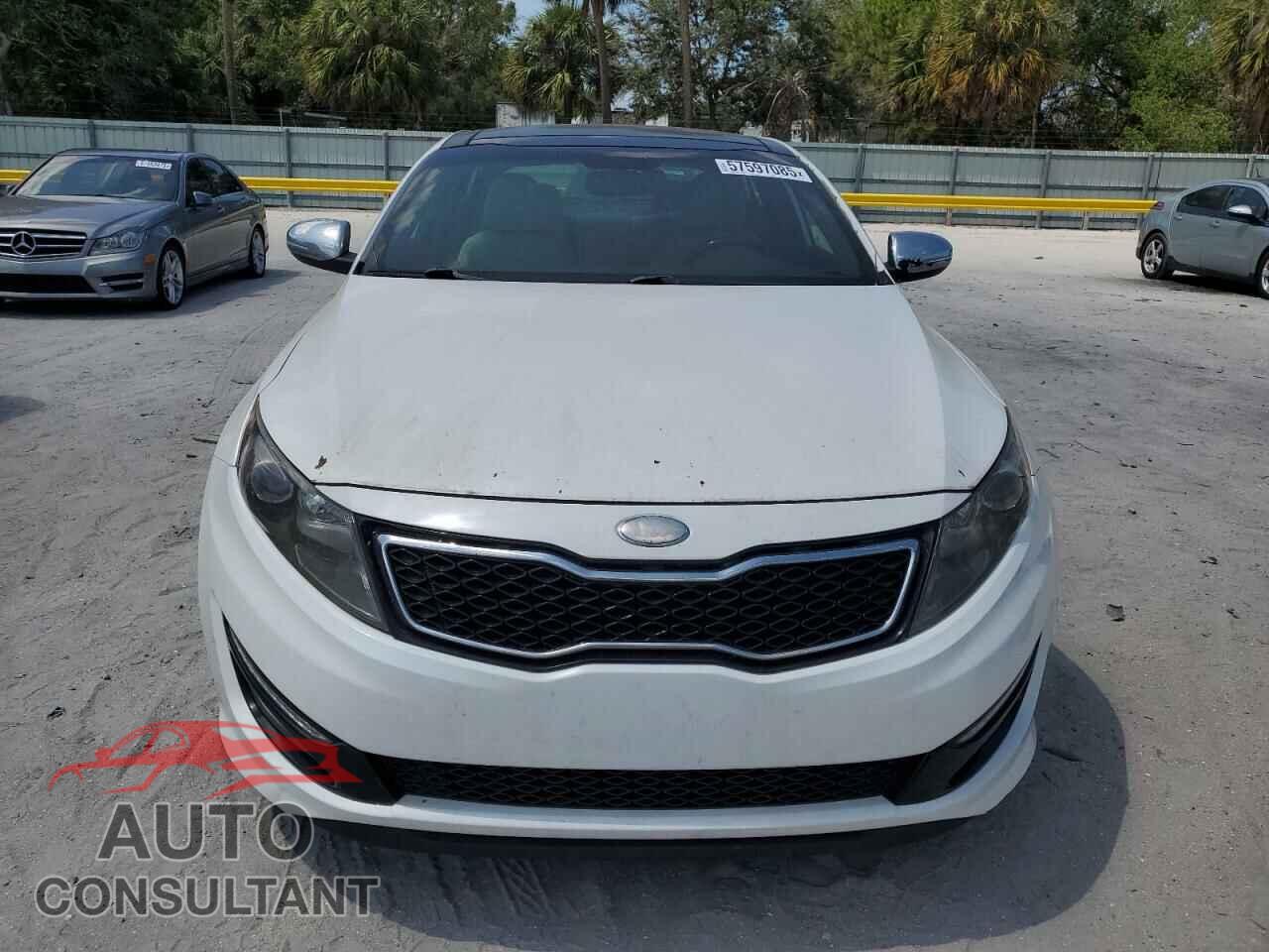 KIA OPTIMA 2013 - 5XXGR4A62DG217827