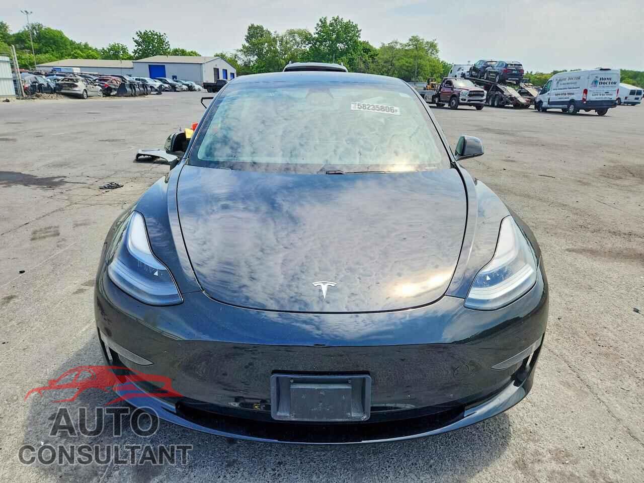TESLA MODEL 3 2021 - 5YJ3E1EA4MF045956