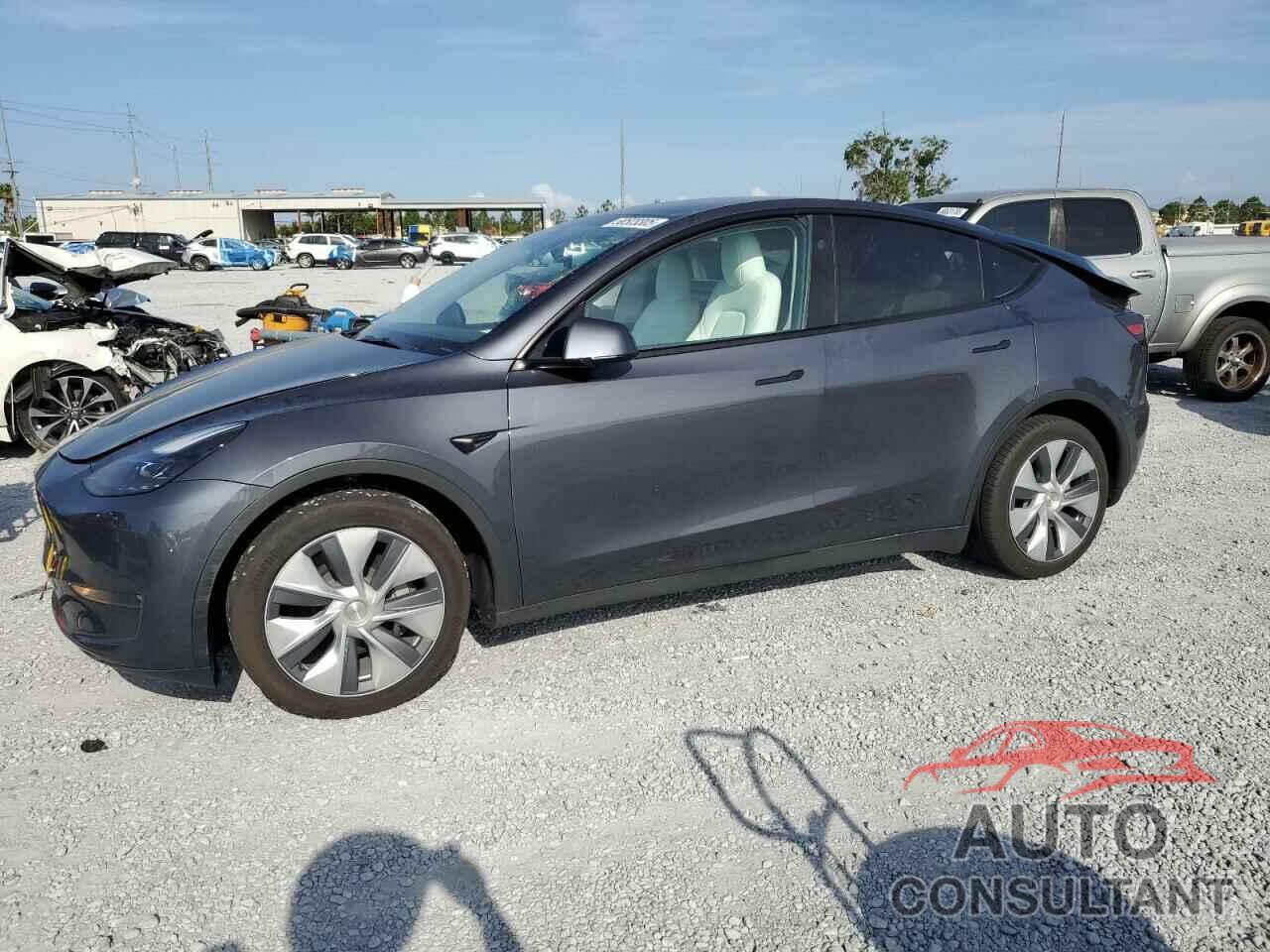 TESLA MODEL Y 2023 - 7SAYGAEE9PF902637