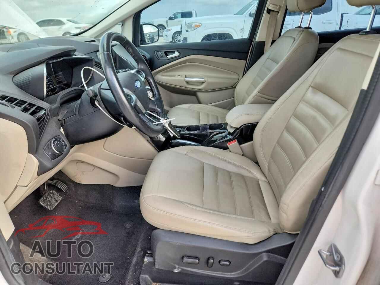 FORD CMAX 2017 - 1FADP5FU9HL107875