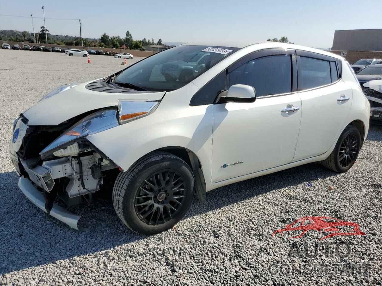 NISSAN LEAF 2015 - 1N4AZ0CP0FC324260