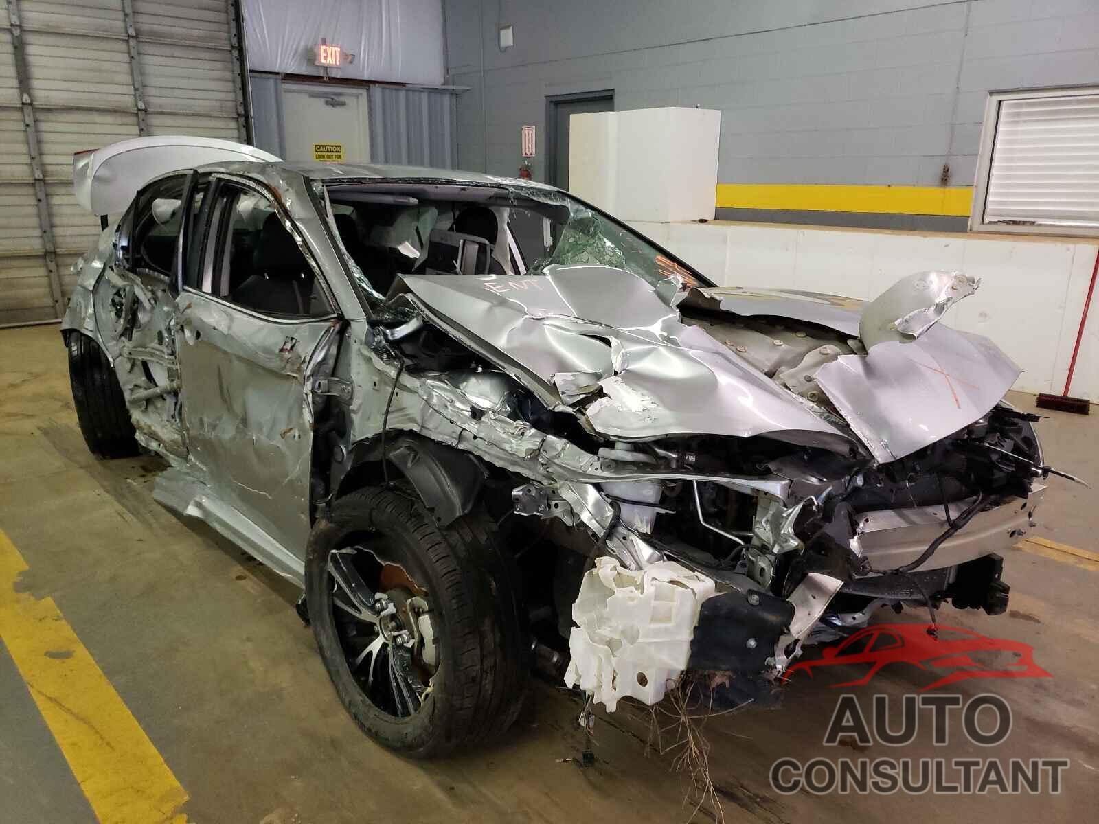 TOYOTA CAMRY 2020 - 4T1G11AK6LU870703