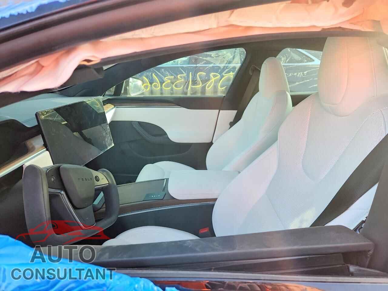 TESLA MODEL S 2024 - 5YJSA1E52RF543624