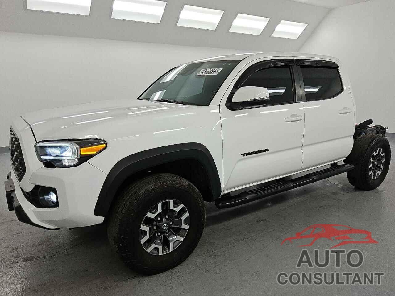 TOYOTA TACOMA 2023 - 3TMCZ5AN3PM547281