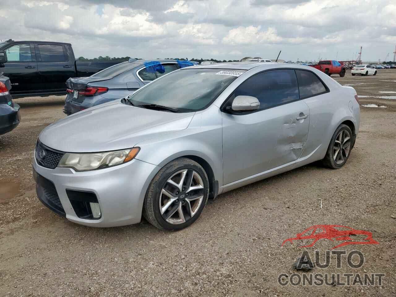 KIA FORTE 2010 - KNAFW6A3XA5175667