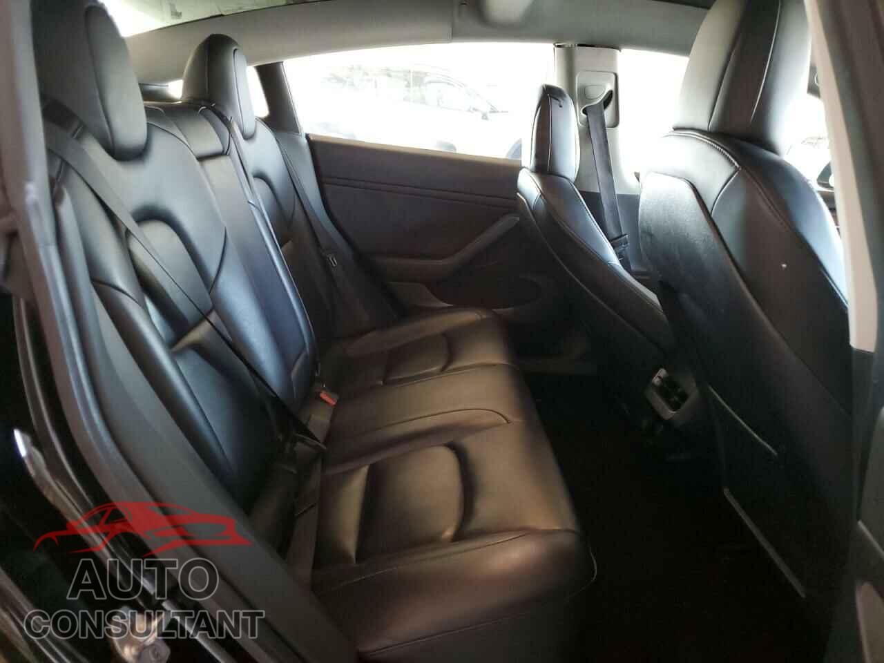 TESLA MODEL 3 2022 - 5YJ3E1EA2NF189863