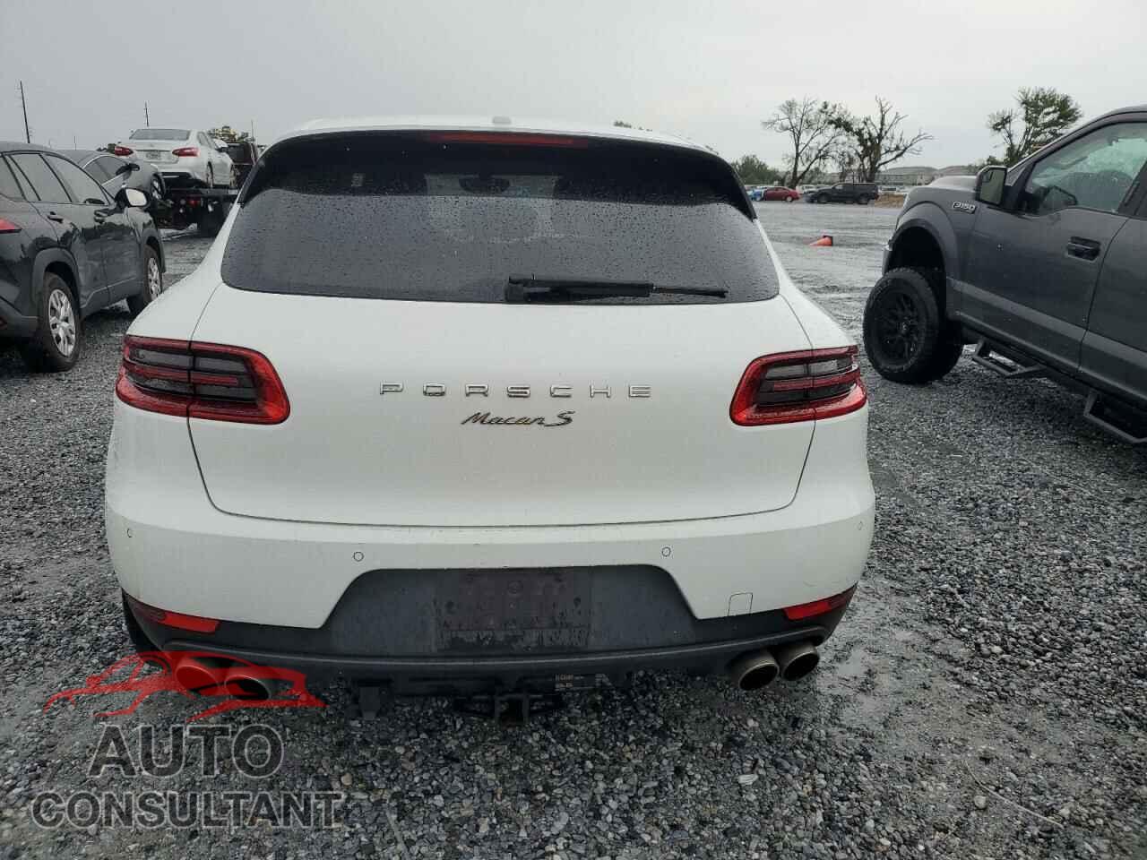PORSCHE MACAN 2015 - WP1AB2A51FLB51696