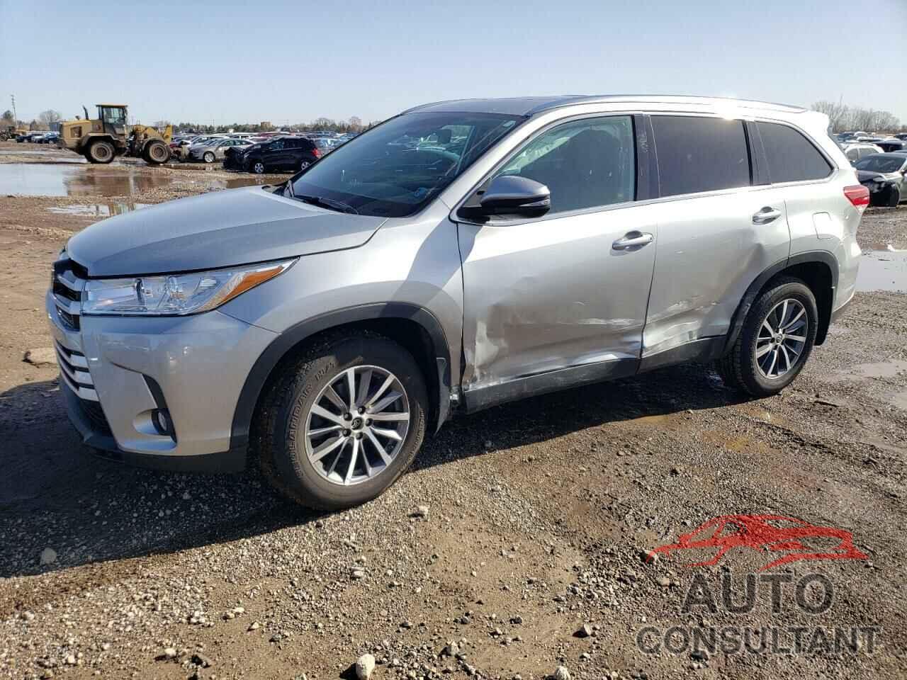 TOYOTA HIGHLANDER 2019 - 5TDJZRFH1KS571007