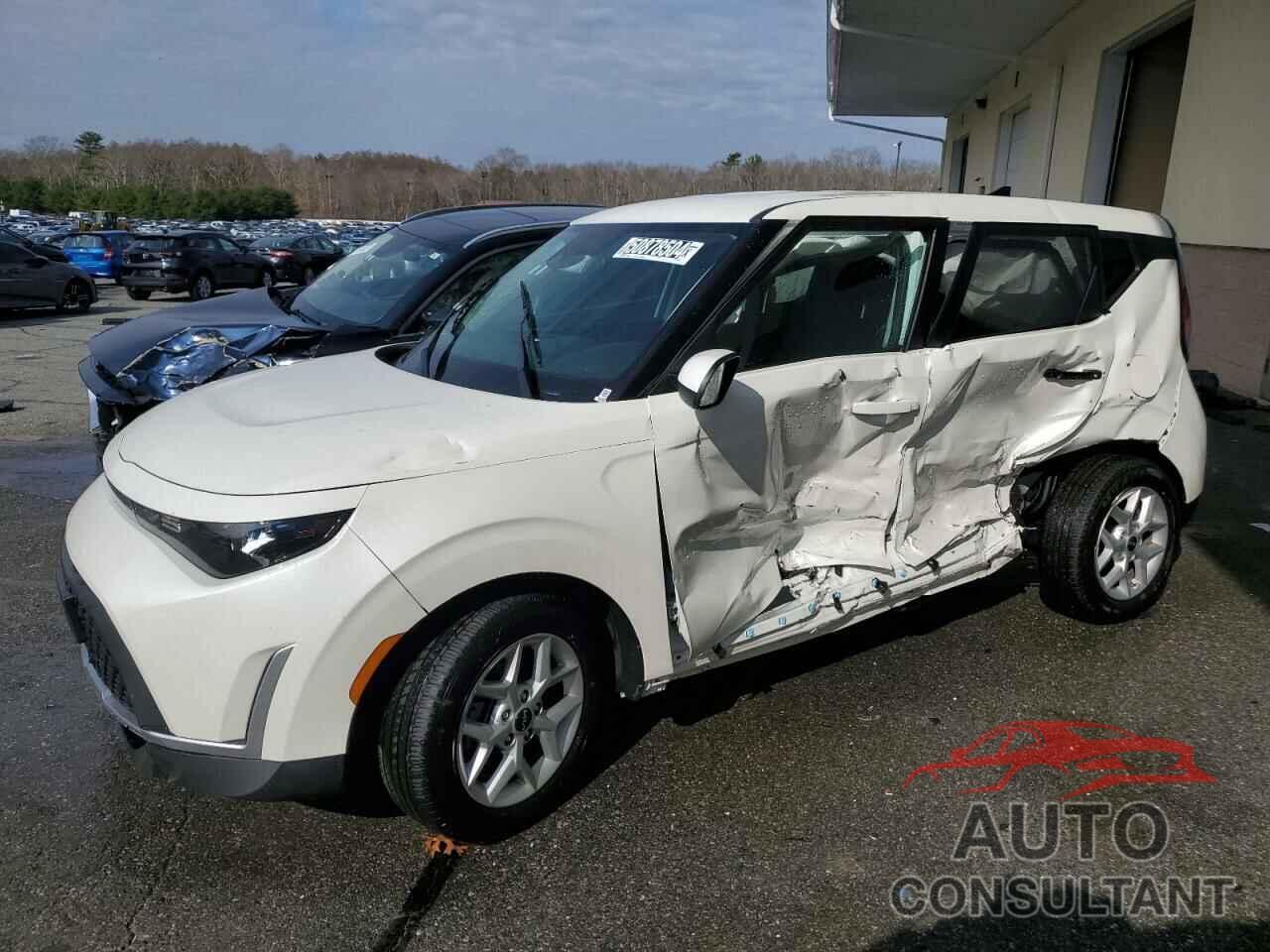 KIA SOUL 2023 - KNDJ23AU2P7884025