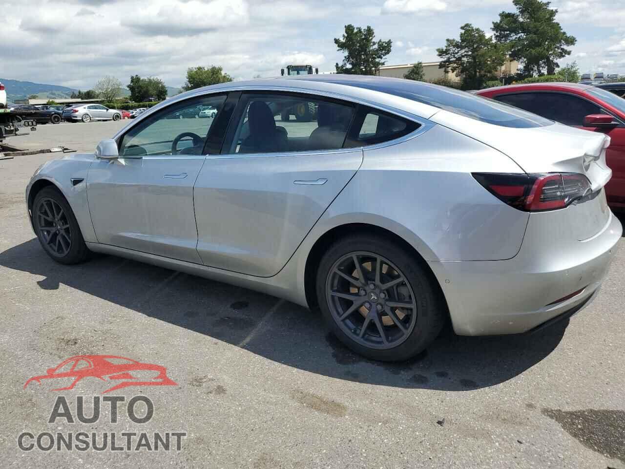 TESLA MODEL 3 2018 - 5YJ3E1EA7JF058826